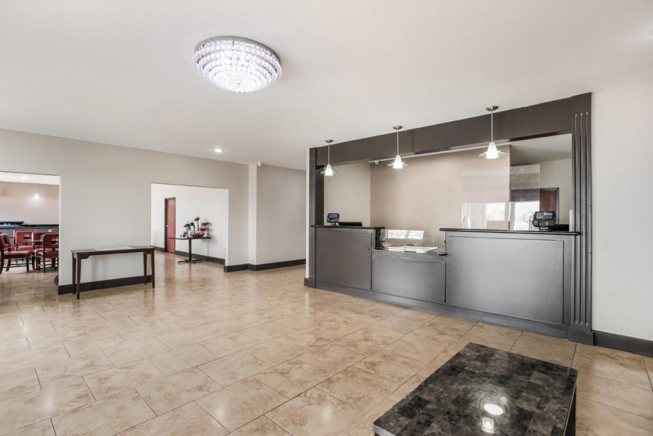 Red Roof Inn & Suites Лейк Чарльз Экстерьер фото